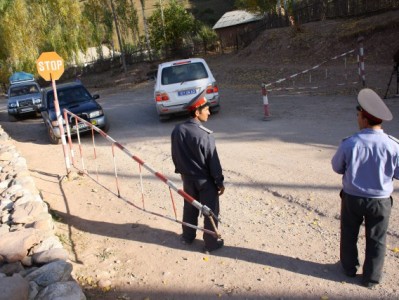 Տաջիկստանում անհայտ անձինք սպանել են զինկոմիսարիատի 2 աշխատակցի, վիրավորվել է եւս 2-ը