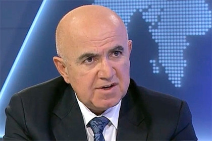 «Հրապարակ». «Թեժ» հարսանիքների սեզոնը եզրափակվեց. Գալուստ Սահակյանը առաջին տիկնոջը պարի է հրավիրել