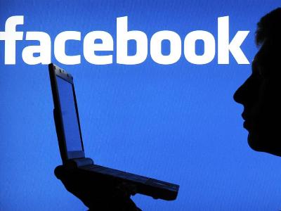Facebook предлагает добавить на аватар флаг Франции
