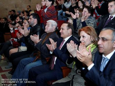 Վարչապետը ներկա է գտնվել Եղեռնի տարելիցին նվիրված ներկայացման պրեմիերային