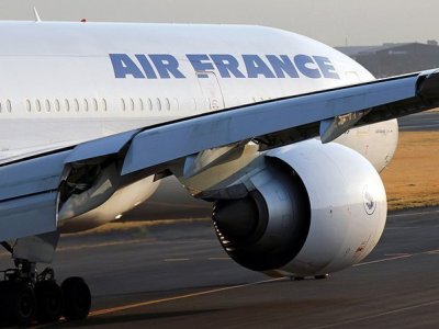Air France-ի Boeing 777 օդանավը վայրէջք է կատարել Պետերբուրգում