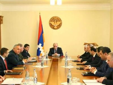Բակո Սահակյանի մոտ քննարկել են արտադրական ենթակառուցվածքների ոլորտի հեռանկարները