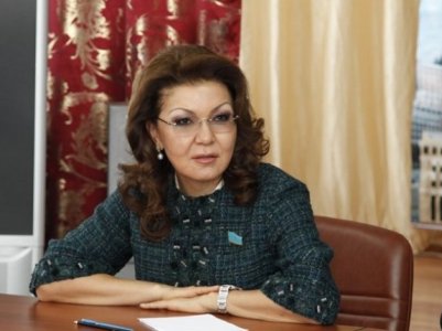 Նազարբաեւի դուստրը Ղազախստանի քաղաքացիներին կոչ արել չինարեն սովորել