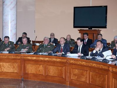 ՊՆ-ում ամփոփվել են զինված ուժերում իրականացված միջոցառումները