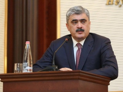 Ադրբեջանի էկոնոմիկայի նախարարը կոչ է արել խնայել ամեն կոպեկը