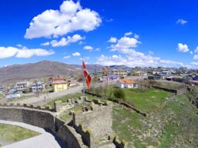 Արդահանի բերդը եւ Կուր գետը նկարահանված անօդաչու թռչող սարքով