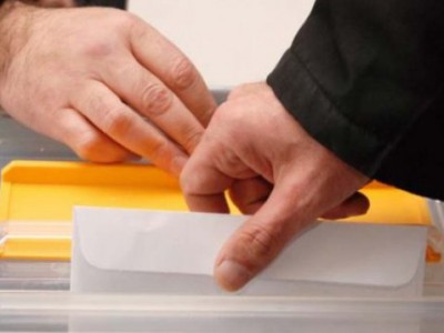 Քրգործ՝ այլ անձանց փոխարեն քվեարկելու դեպքով