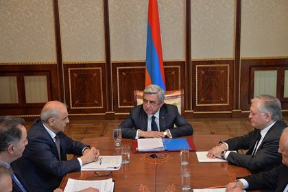«Ժամանակ». Սերժ Սարգսյանը ելք է որոնում