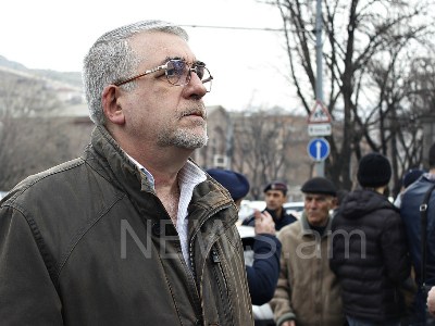 Լրագրողներին նախիր անվանելն ու հայհոյելը մամուլի ինստիտուտի վարկաբեկման փորձ է. Արմեն Դուլյան