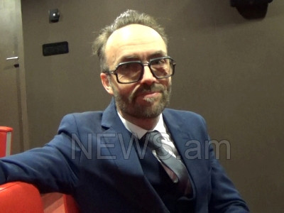 Բրիտանացի արվեստագետին ապշեցրել են հայ երիտասարդների՝ ՏՏ ոլորտի գիտելիքները (Ֆոտո)
