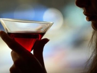 Գիտնականներ. Հանգիստ բնավորությամբ մարդիկ ավելի հակված են ալկոհոլիզմի