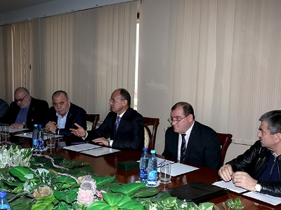 ՊՆ-ում քննարկել են երկրապահի կարգավիճակին առնչվող հարցեր (ֆոտո)