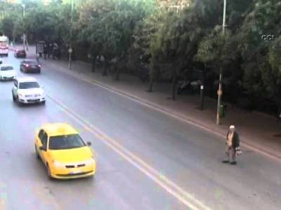 Անհավանական ավտովթարների շարքից