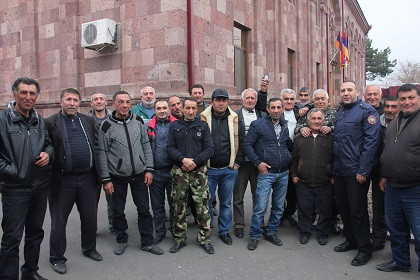 Երկրապահական խմբերը` մի քանի հազար հոգի, մեկնում են առաջնագիծ. ԵԿՄ
