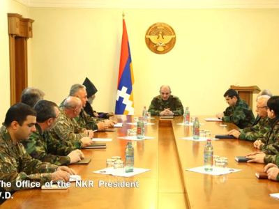Բակո Սահակյանն արագ արձագանքման օպերատիվ շտաբի հետ խորհրդակցություն է անցկացրել