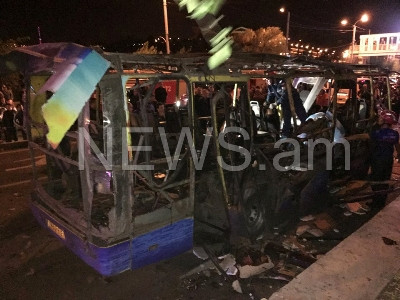 Bus explodes in Yerevan’s Halabyan street (PHOTOS)