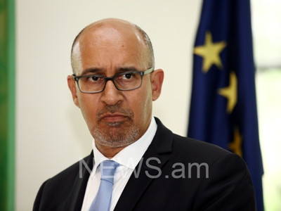 Ֆրանսիայի պետքարտուղարը ադրբեջանցի թղթակիցներին նրբանկատորեն ցույց է տվել իրենց տեղը