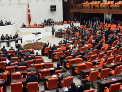 Turkey Kurds want to make Arthur Abraham MP for parliament fights?
