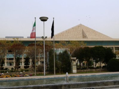 Իրանի խորհրդարանական ընտրություններում առաջին տեղում Ռոհանիի կողմնակիցներն են