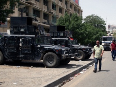 Iraqi security forces blocked all entrances to Baghdad