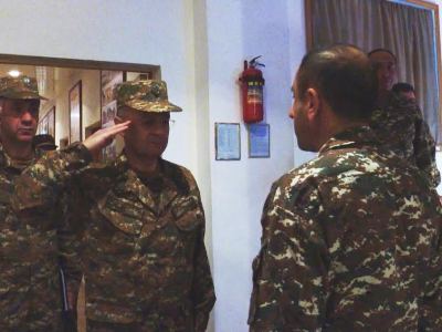 Armenia Defense Minister visits Air Defense subdivision