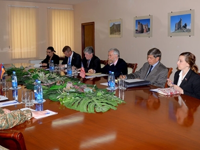 Երեւանում էր բանակաշինությանը սատարող միջազգային խորհրդատվական թիմը (ֆոտո)