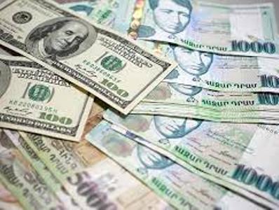 Որքա՞ն դոլար են գնել եւ վաճառել հայաստանյան բանկերը