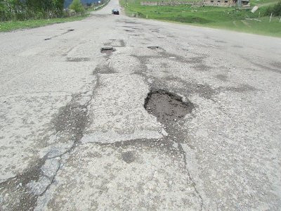 Armenia roads lost strategic importance? (PHOTOS)