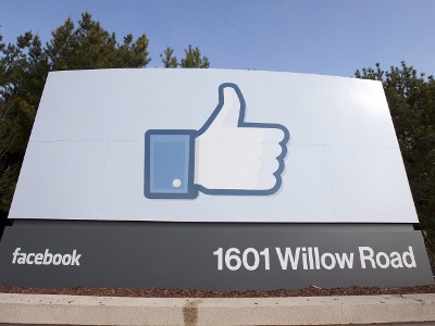 Facebook -ին մեղադրել են նորությունների ընտրության հարցում քաղաքական կողմնապահության մեջ