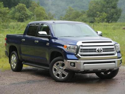 Toyota-ն նոր մեքենա է նվիրել ամերիկացուն, որը   Tundra պիկապով միլիոն մղոն էր անցել