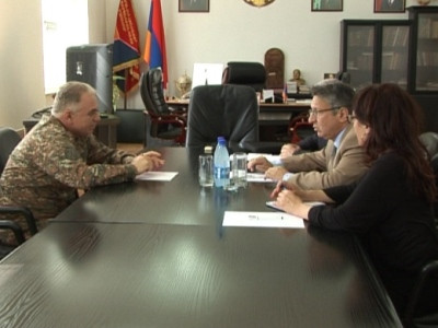 Արցախի ՊԲ հրամանատարն ընդունել է ամերիկահայ գործիչներին (ֆոտո)