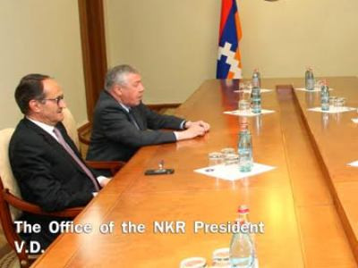 Ֆրանսիացի պատգամավորներն Արցախ են մեկնել (ֆոտո)