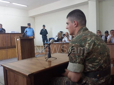 Свидетель по делу об убийстве курсанта объясняет свое бездействие тем, что у него «потемнело перед глазами»