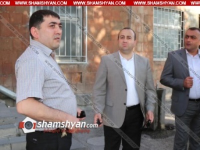 Էջմիածնում ծեծկռտուք է տեղի ունեցել, հնչել են կրակոցներ. կան բերման ենթարկվածներ. Shamshyan.com (ֆոտո)