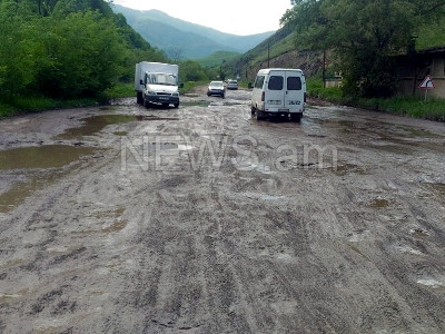 Վանաձոր-Ալավերդի միջպետական ճանապարհով անհնար է երթեւեկել. ինչո՞ւ այն չի նորոգվում (ֆոտո)