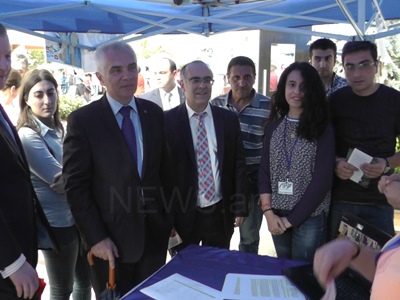 Մենք բանկոմատ չենք, որը կանխիկ է տալիս. ԵՄ դեսպանը՝ Եվրոպայի օրվա տեղեկատվական ցուցահանդեսին