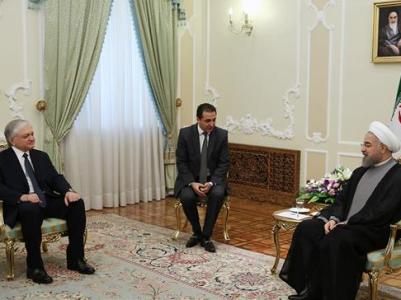 Rouhani: Iran  to help connect  Black Sea to Persian Gulf through Armenia