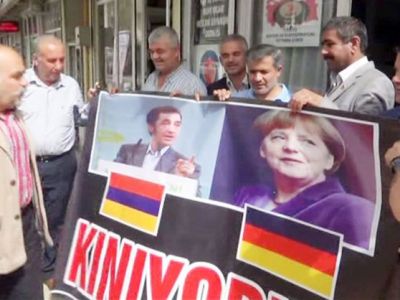 «Քաղաքակիրթ» թուրք գյուղապետերի «օրիգինալ» բողոքի ակցիան Գերմանիայի դեմ