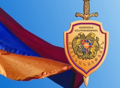 Լեզվաբանի ամուսնու սպանության գործով որպես մեղադրյալ է ներգրավվել 3 անձ. 2-ը հետախուզման մեջ են (ֆոտո)