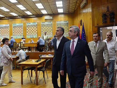 Armenian President watched European Championship of Chess Veterans held in Yerevan