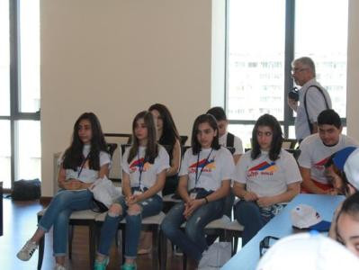 Մեկնարկեց 2016 թ. «Արի տուն» ծրագիրը. 42 մասնակիցներից 20-ը սիրիահայեր են