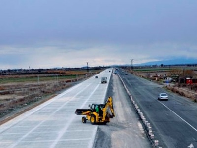 Փոխնախարար. Հանձնաժողովն ավարտում է Երեւանի մերձակայքում բետոնե մայրուղու զննումը