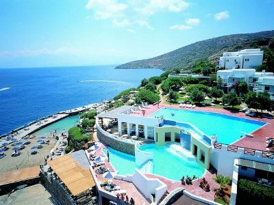 Armenians prefer spending their summer vacation in Greece or UAE