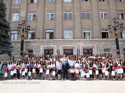 Արցախում կարեւոր տեղ է հատկացվում կրթության ու գիտության հարցերին. Բակո Սահակյան