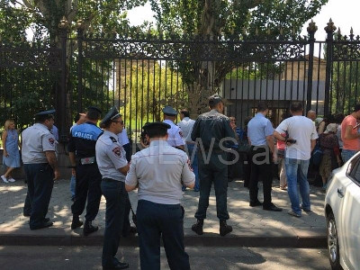 Եթե իմ վրա շիշ նետողը չփախչեր, մի փոքր կծեծեի. Բագրատյան