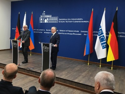 Նալբանդյան. Ղարաբաղյան հակամարտության կարգավորման հիմքում պետք է լինի ԼՂՀ ժողովրդի ինքնորոշման իրավունքը (ֆոտո)