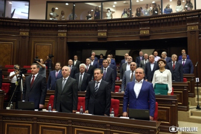 «Առավոտ». Ե՞րբ կփոխվի վերնախավը