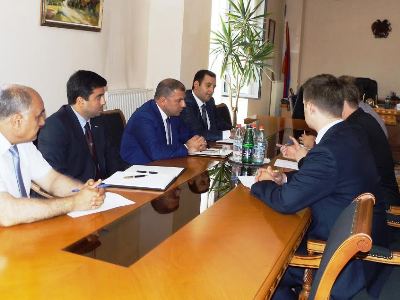 Ինչպե՞ս լուծել բնակիչների վառելիքի խնդիրը, որ անտառը չհատեն. Քննարկում ԲՆ-ում