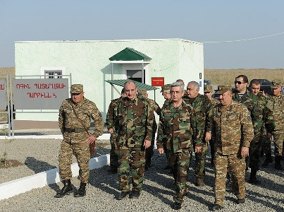 «ՉԻ». Սեղանին փաստաթո՞ւղթ է դրված. ԼՂ քաղաքական իշխանությունը պատրաստվում է խոսել