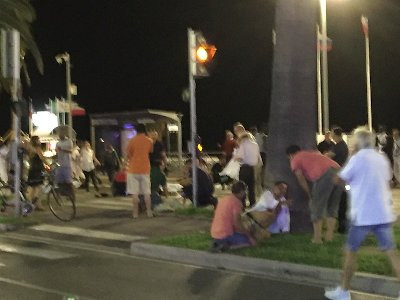 Ницца: СМИ сообщают о 30 погибших
